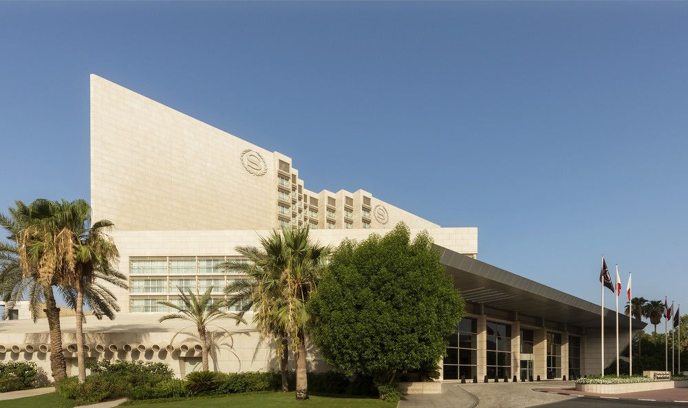 Sheraton Dubai Creek Hotel & Towers