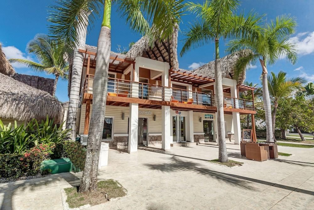 ROYALTON SPLASH PUNTA CANA