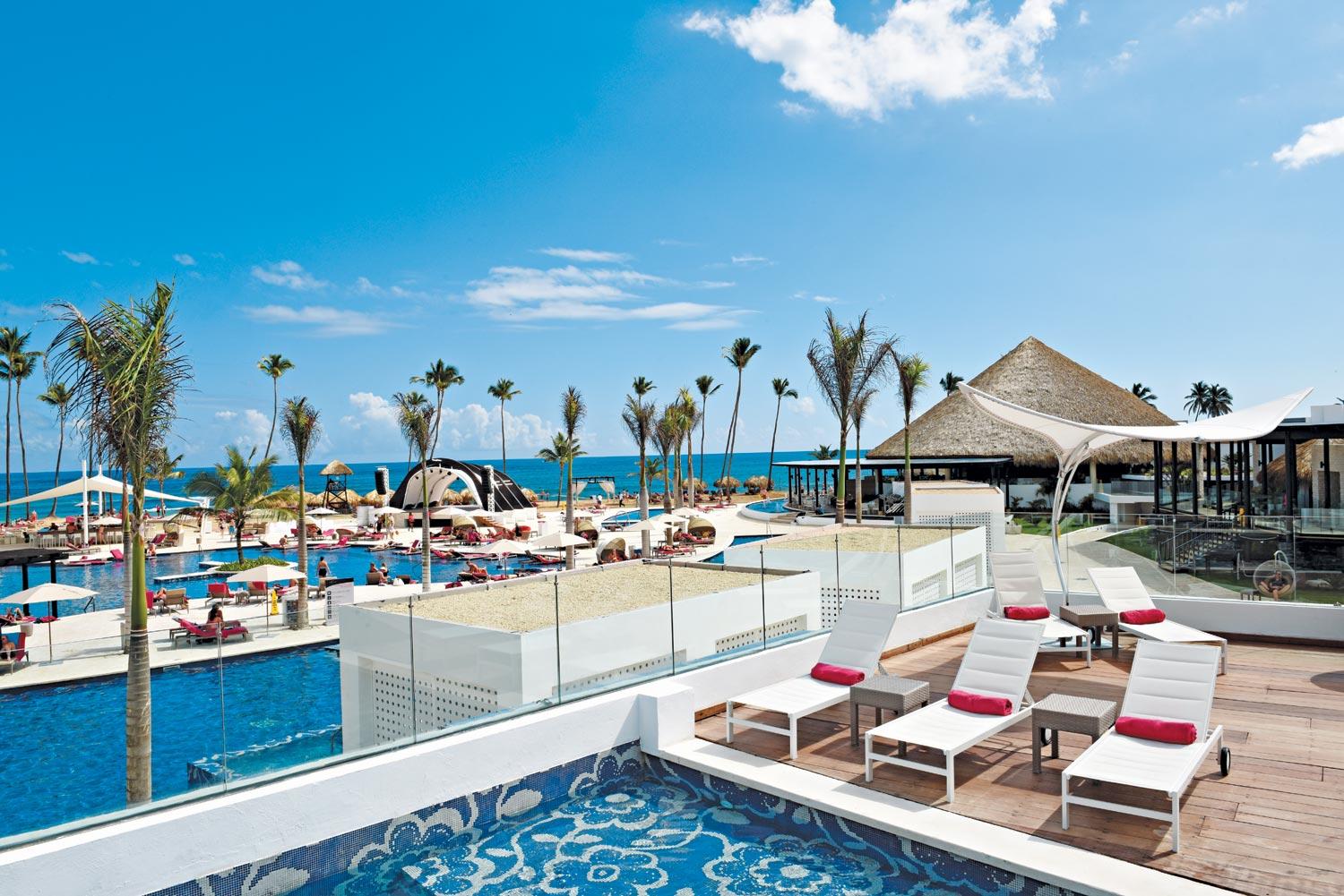 Chic All Inclusive Resort