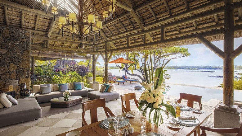 Constance Le Prince Maurice Hotel