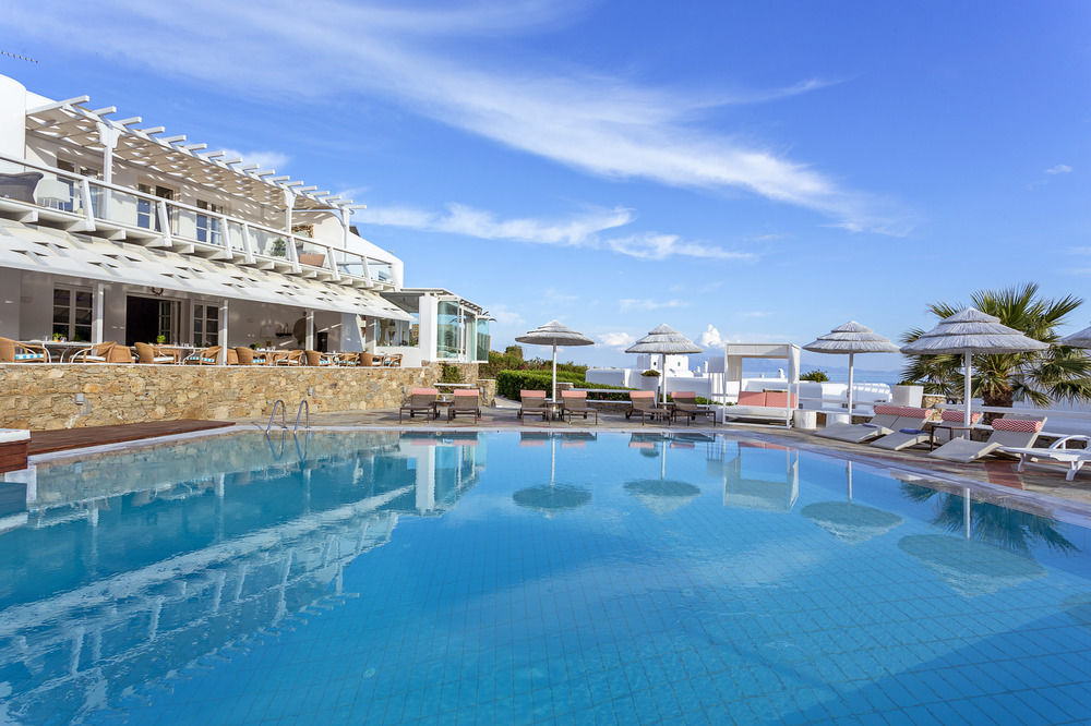 Archipelagos Hotel