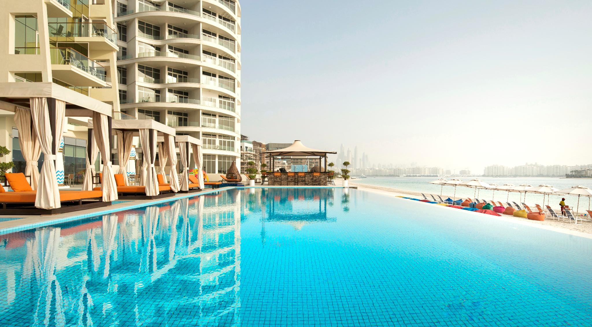 Royal Central Hotel