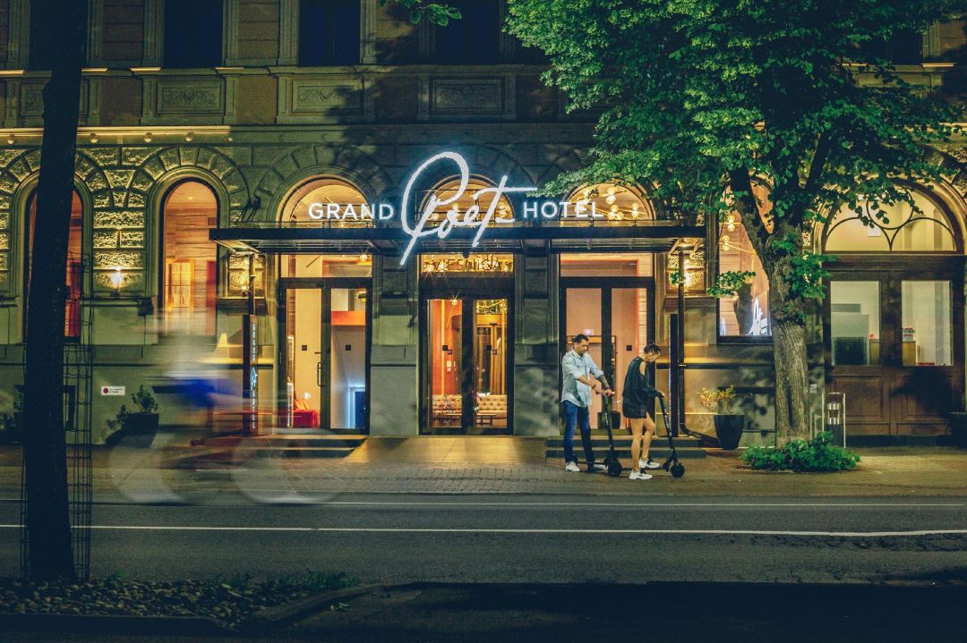 Grand Poet Hotel By Semarah