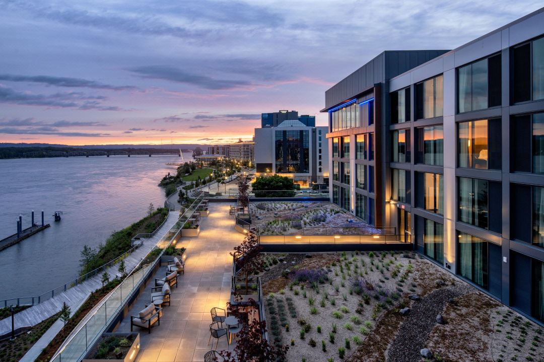 Ac Hotel By Marriott Hotel Vancouver Waterfront