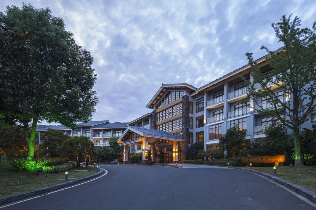 Yushui Hot Spring Resort Hotel
