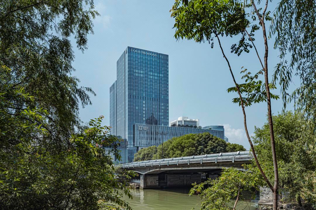 Four Seasons Hotel Hangzhou at Hangzhou Center