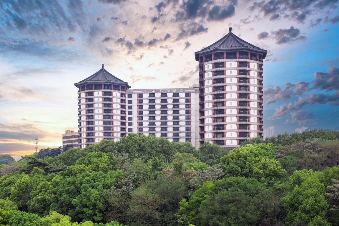 Parkview Dingshan Hotel