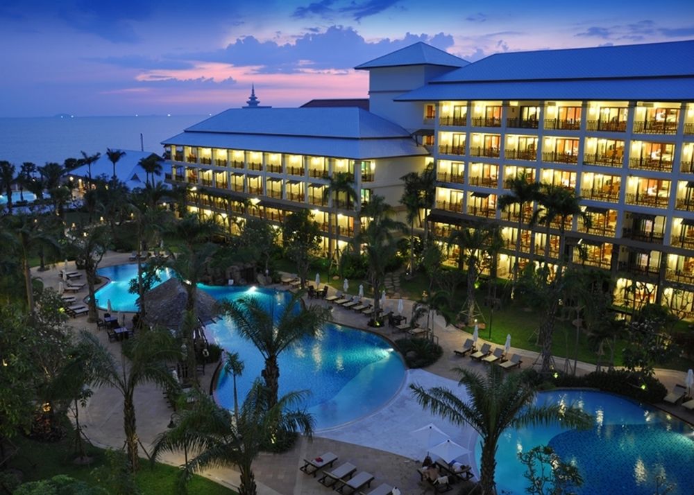 Ravindra Beach Resort And Spa
