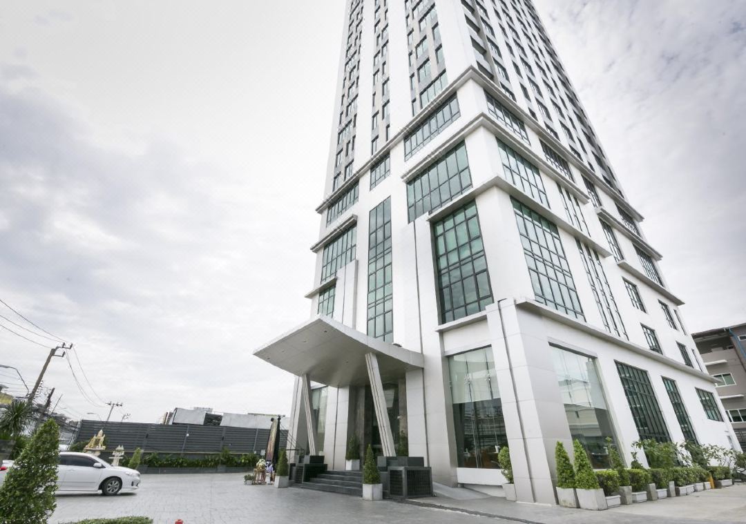 The Vertical Suite