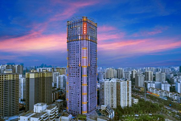 Haikou Mingguang Shengyi Hotel