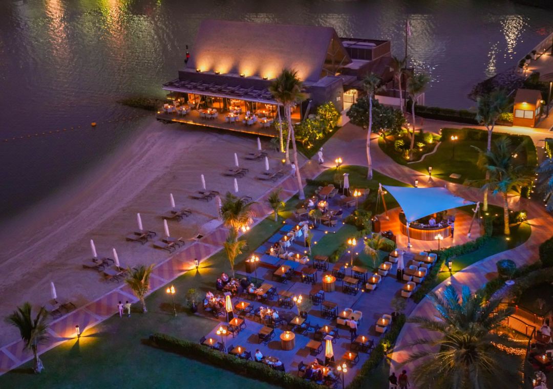 Beach Rotana All Suites