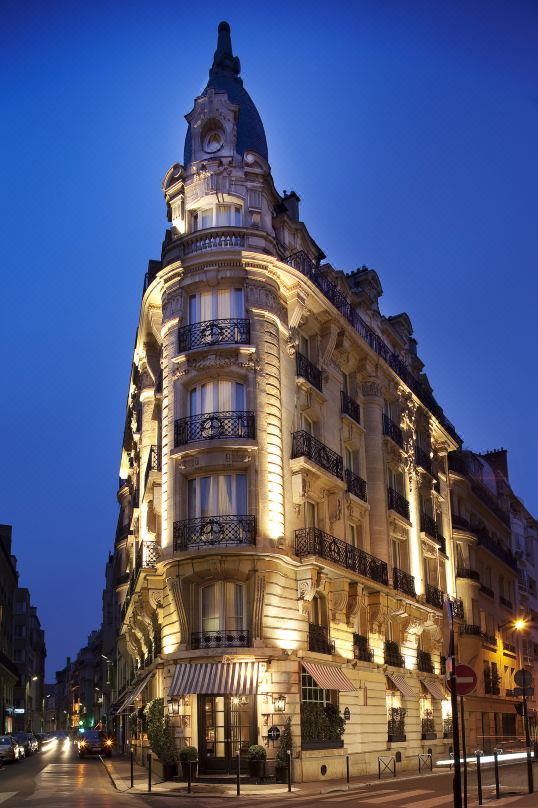 Le Dokhan’s Paris Arc de Triomphe, a Tribute Portfolio Hotel