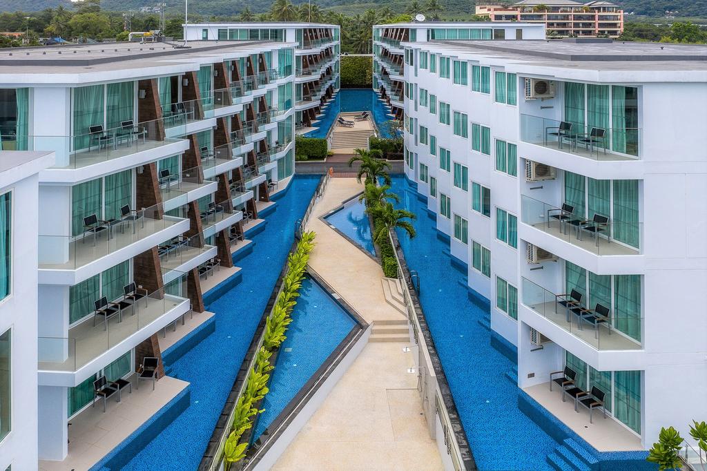 The Beachfront Hotel Phuket