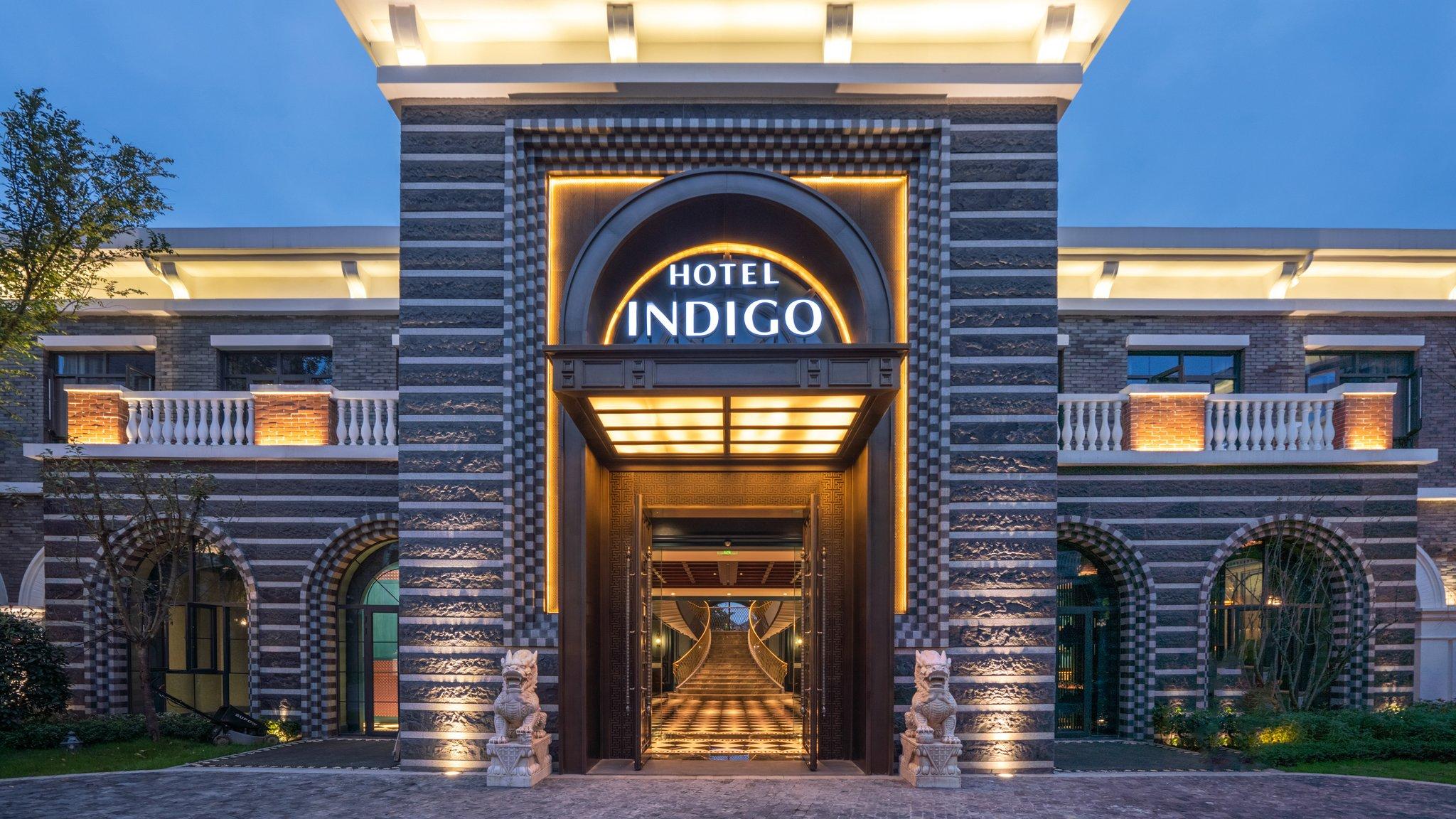 Hotel Indigo Black Dragon Beach Universal Sunac 