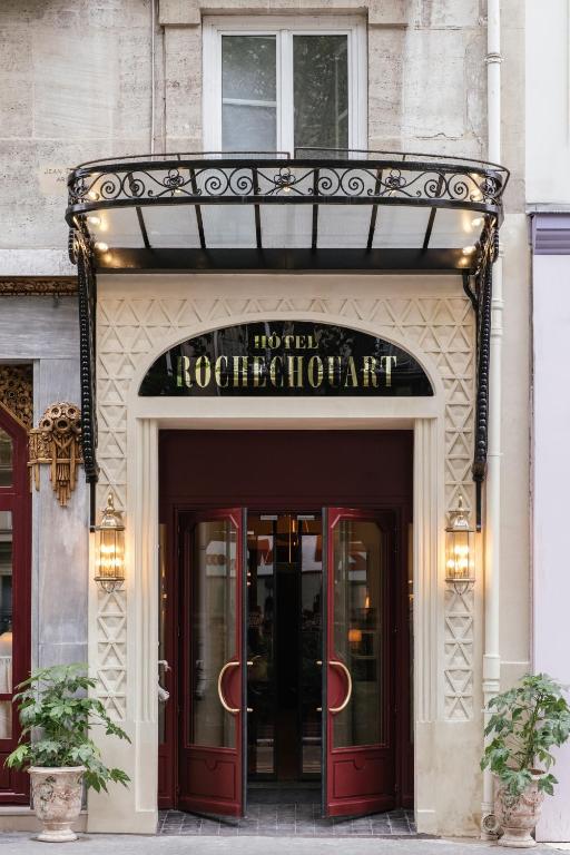 HOTEL ROCHECHOUART